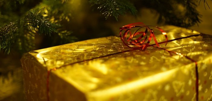 Top tips to tackle the cost of Christmas 2017 Top tips to tackle the cost of Christmas 2017